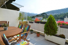 PHOENIX - Appartement 4 personnes avec superbe terrasse, clim et parking le port de Nice